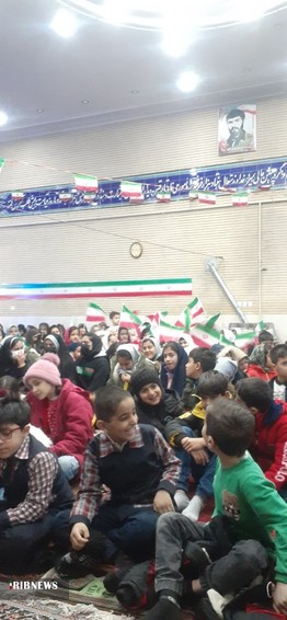 حضور کشاورزان مهدی آباد بزرگ در راهیپمایی ۲۲ بهمن ۱۴۰۱